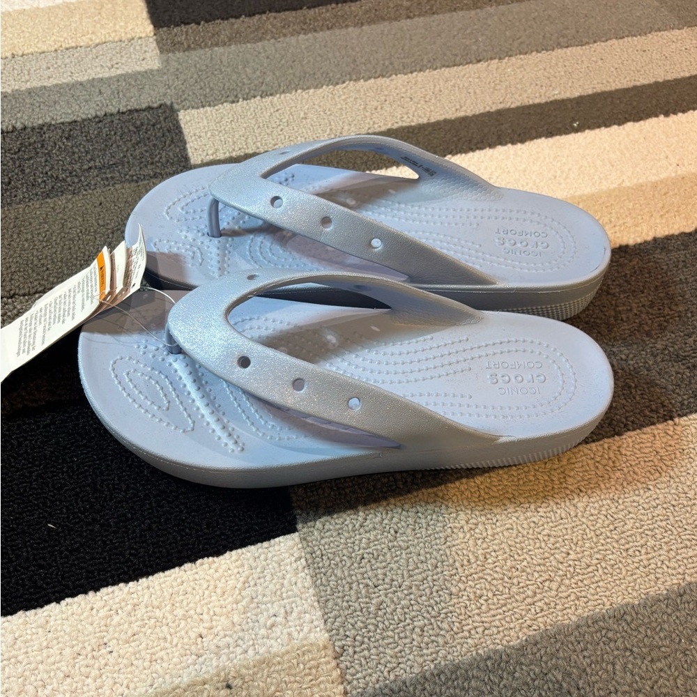 CROCS Classic Platform Sandals - Light Metal Pearl Blue
